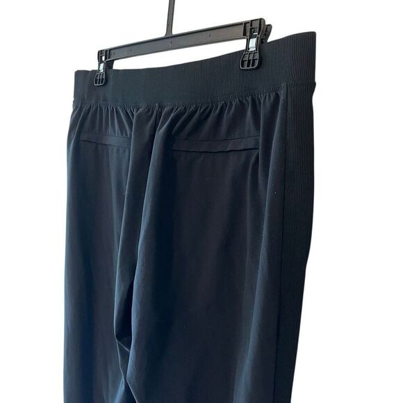 Athleta Brooklyn Mid Rise Ankle Pant Women’s Size 12 athleisure athletic pants s - Picture 8 of 11